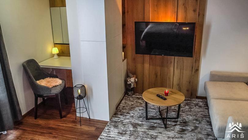 Apartmani TIM Milmari&Ariš Resort Kopaonik Oda fotoğraf
